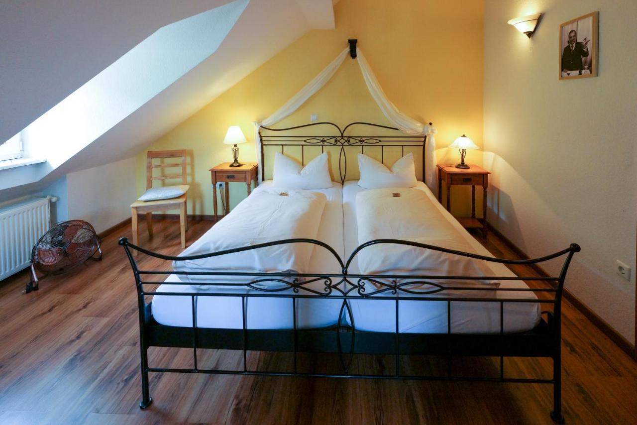 Hotel Alte Buergermeisterei Ediger-Eller Εξωτερικό φωτογραφία