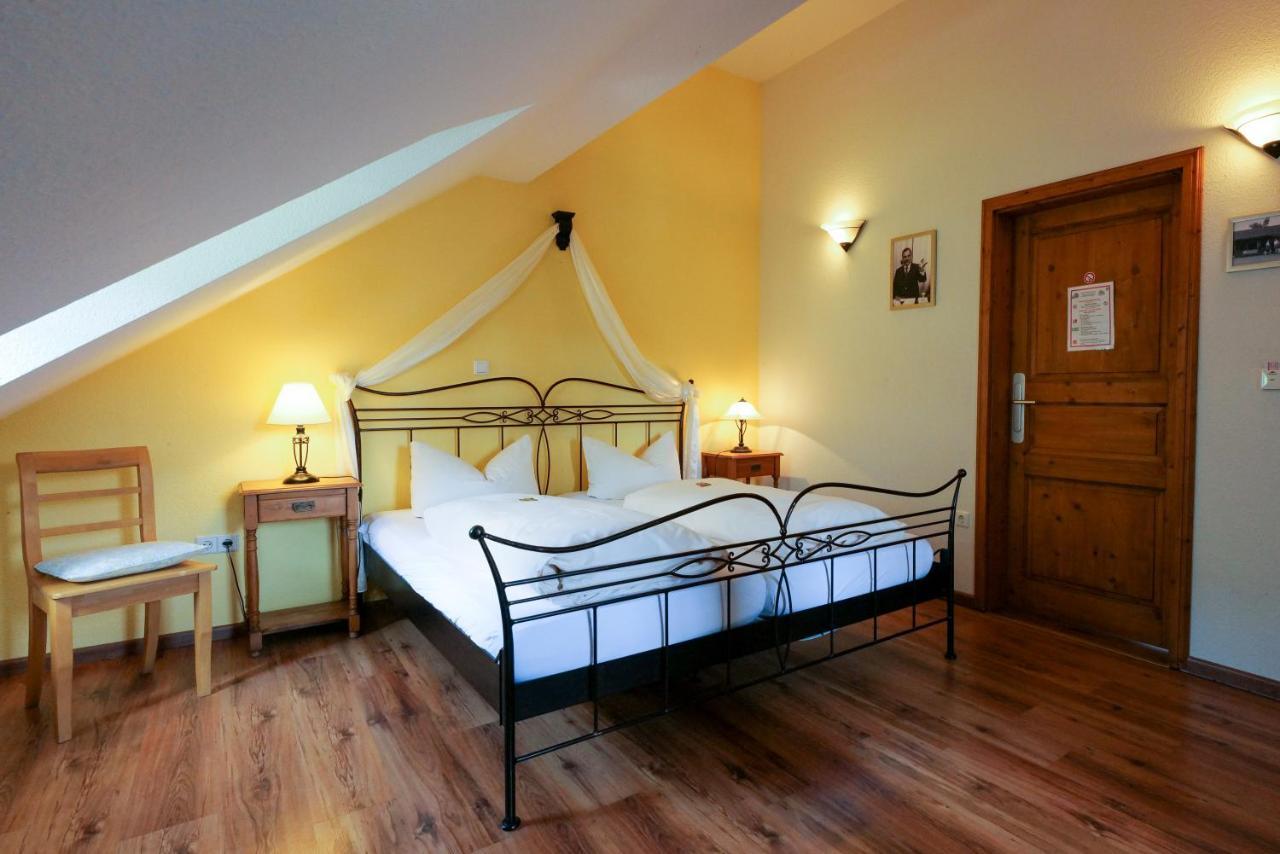 Hotel Alte Buergermeisterei Ediger-Eller Εξωτερικό φωτογραφία