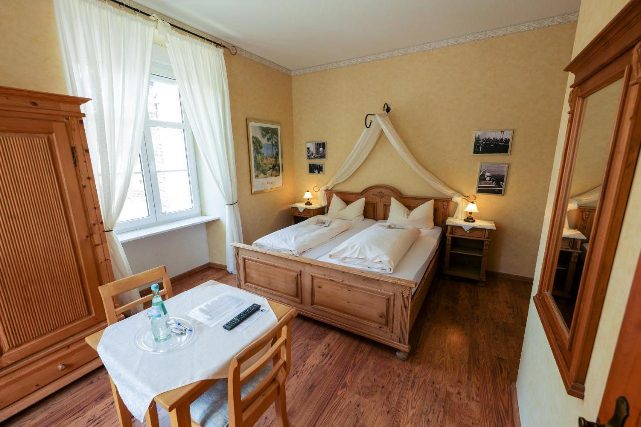Hotel Alte Buergermeisterei Ediger-Eller Εξωτερικό φωτογραφία