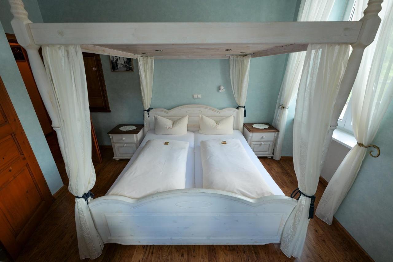 Hotel Alte Buergermeisterei Ediger-Eller Εξωτερικό φωτογραφία